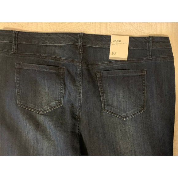Style & Co Blue Mid Rise Capri Jeans 18 - Picture 3 of 5